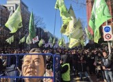 ‘尹탄핵 촛불집회’ 참가자에 컴퍼스 휘둘러…중년 남성 검거