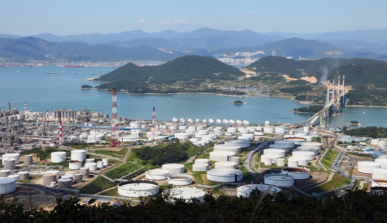 여수국가산단 전경.
