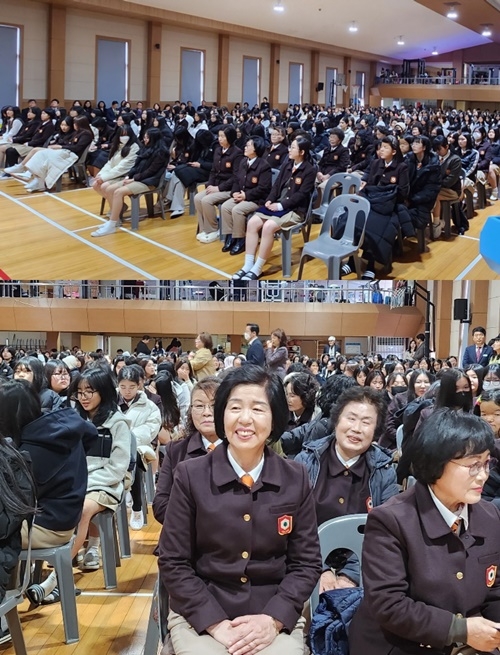 함열여고 입학식이 4일 열리고 있다.
