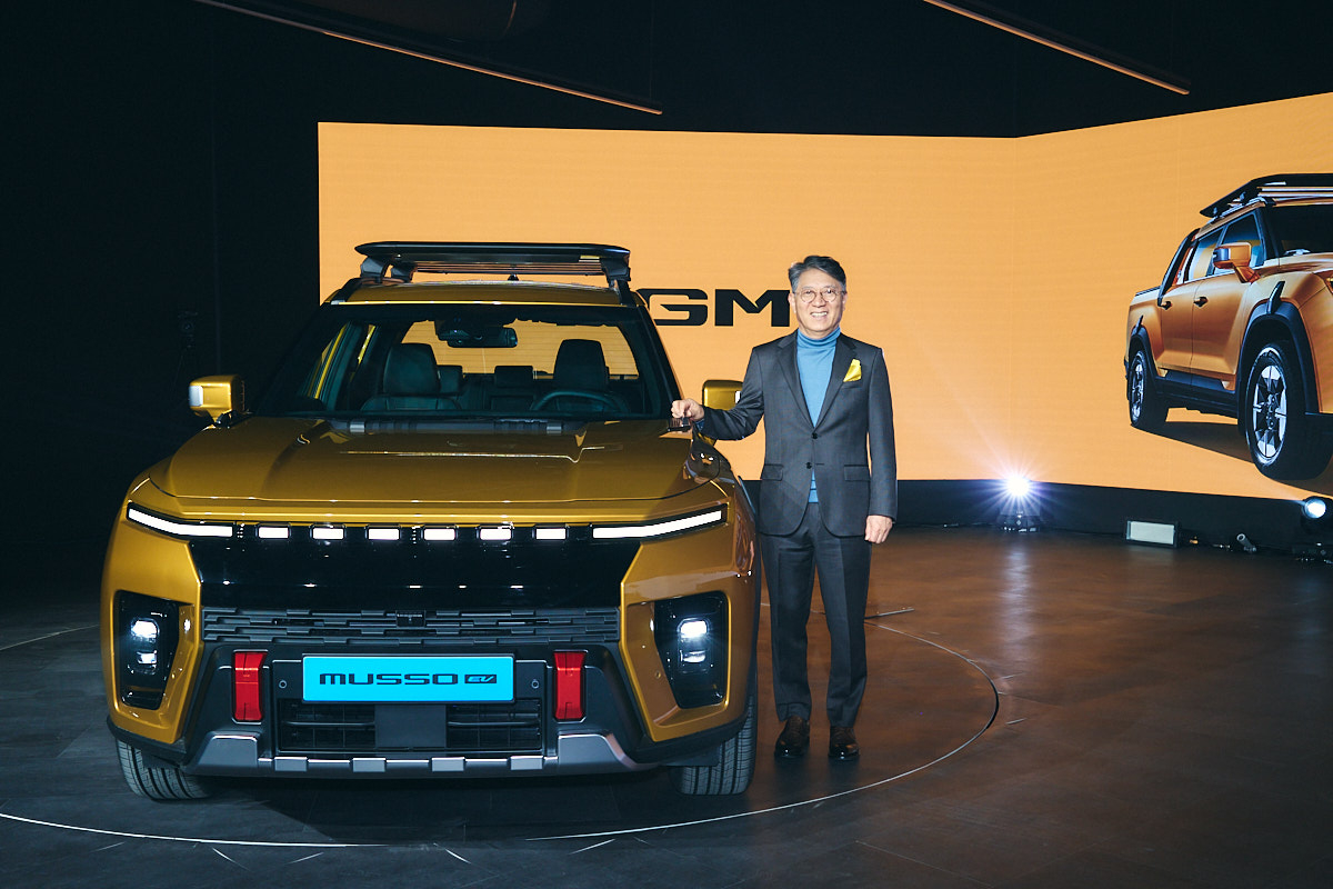 KG Mobility Chairman Kwak Jae-sun poses during the launching ceremony of the automaker's first electric pickup, the Musso EV, on Wednesday at the company's headquarters in Pyeongtaek, Gyeonggi Province. (KG Mobility)