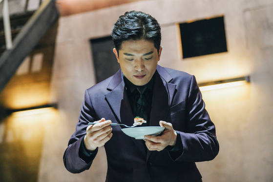 Chef Ahn Sung-jae in "Culinary Class Wars" (Netflix)