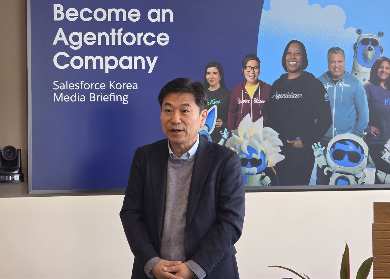 손부한 세일즈포스 코리아 대표는 6일 오후 서울 여의도 사무실에서 기자간담회를 열고 에이전트 포스에 대해 소개하고 있다. [권제인 기자/eyre@]