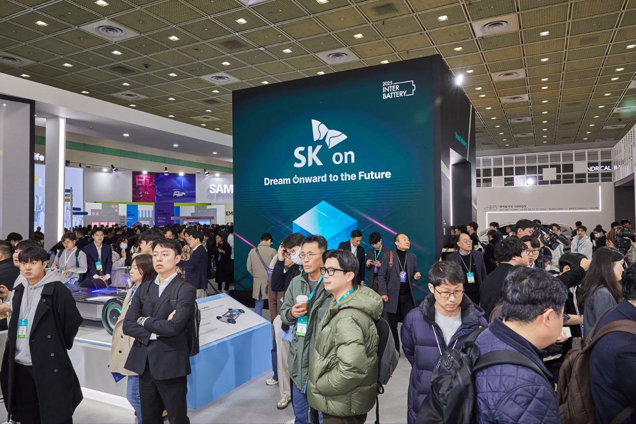 인터배터리 2025에 참가한 SK온 부스 전경. [SK온 제공]