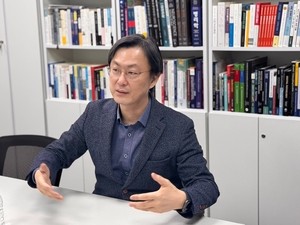 “나이 잊은 도전 정신…세계 첫 병리진단 AI SW 탄생”