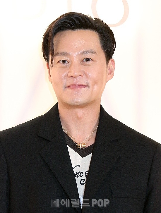 이서진