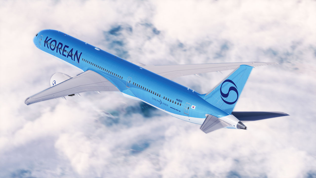 A Korean Air Boeing 787-10 aircraft shows its newly applied corporate identity. (Korean Air)