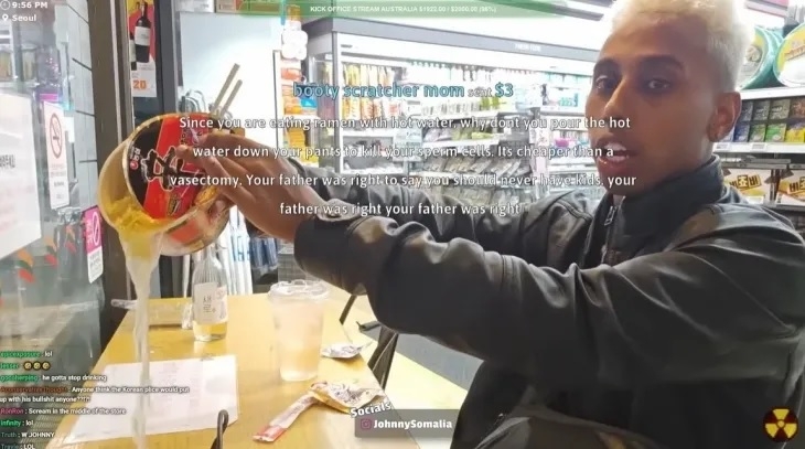 American YouTuber Johnny Somali spills cup ramyeon on a table at a convenience store in Seoul, Korea. (Johnny Somali's YouTube)