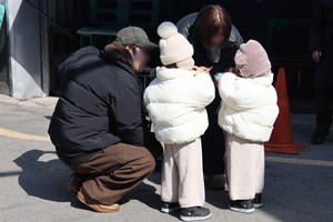 Marriage, childbirth evoke fear, not joy among young South Koreans, study finds