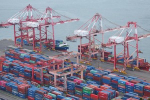S. Korea's exports increase 2.9% in March 1-10 period