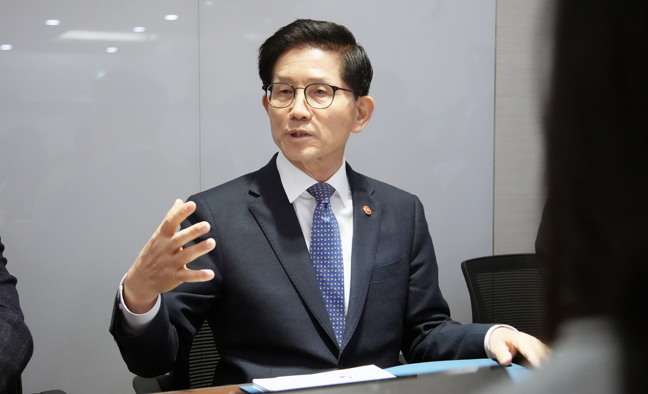 김문수 고용노동부 장관 [고용노동부 제공]