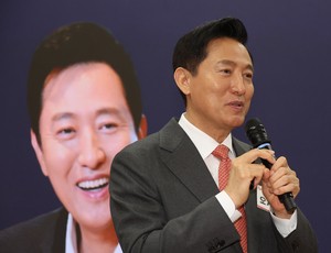 Seoul mayor says South Korea should have as much access to nuclear fuel as Japan