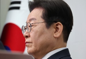 [속보] 이재명 “與, 헌재 판결 앞두고 릴레이 겁박 시위…내란 동조행위 중단하라”